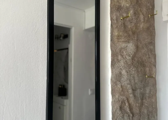 Cochet, Aproape De Centru * Kaloşvar